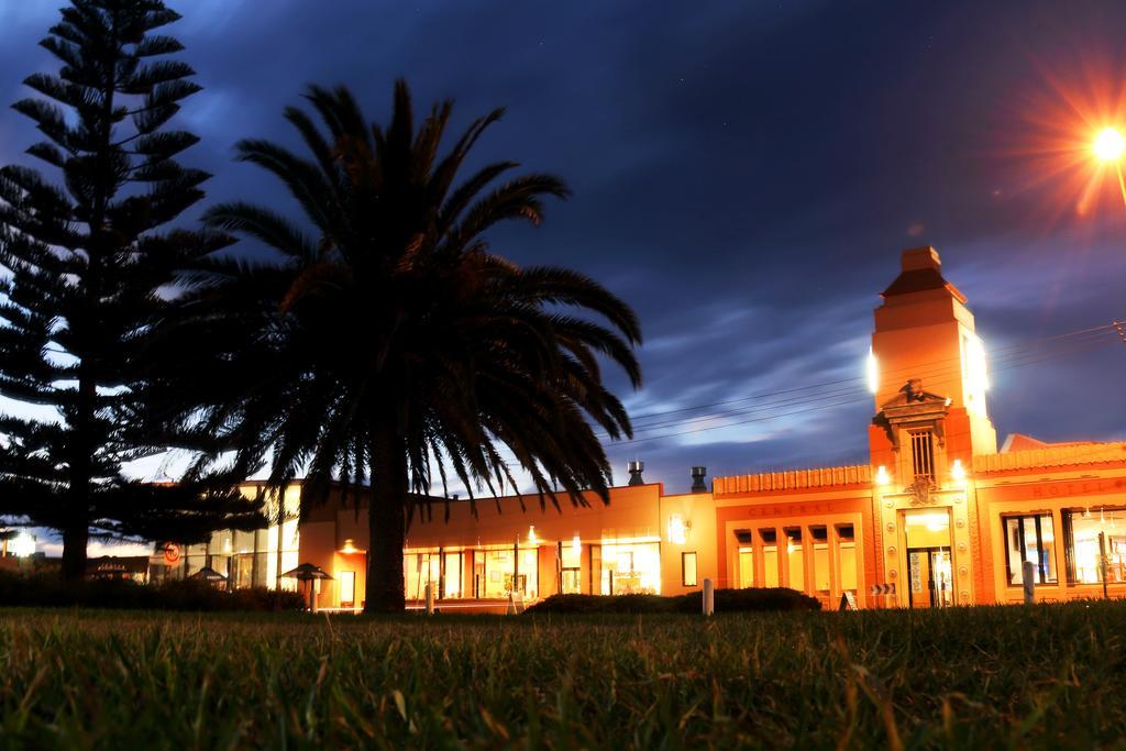The Central Hotel Motel Lakes Entrance Esterno foto
